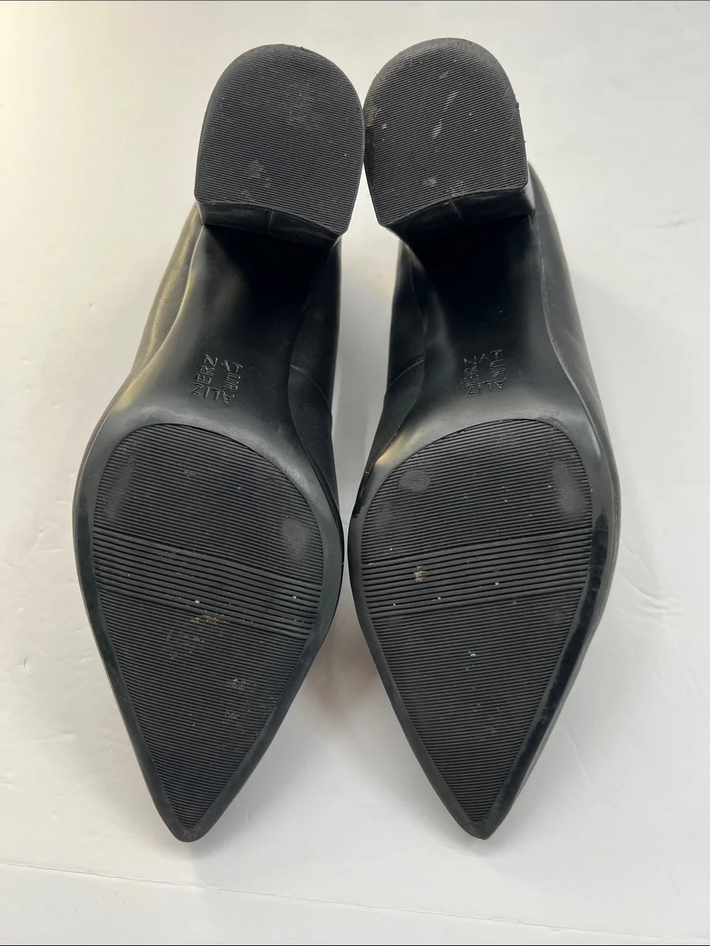 Naturalizer Paden Leather Block Heel Pump